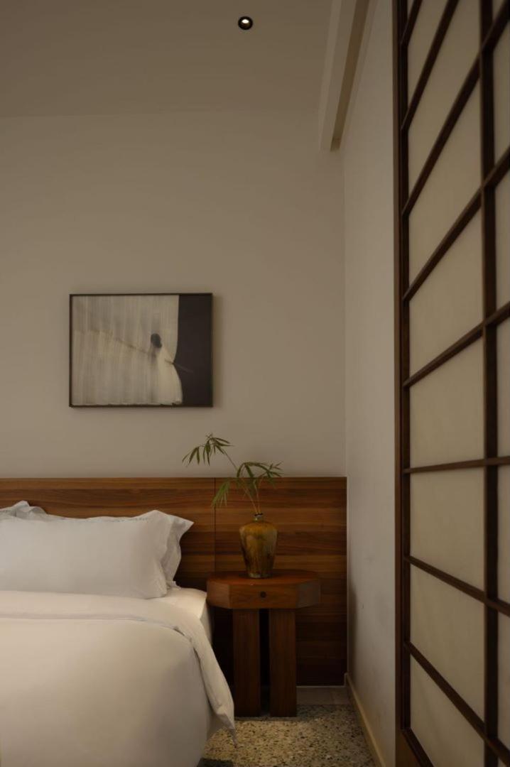 Wezo Hotel Kuanzhai Alley Chengdu-Breakfast Till 12Noon-Lv City Guide Recommended Hotel Zewnętrze zdjęcie