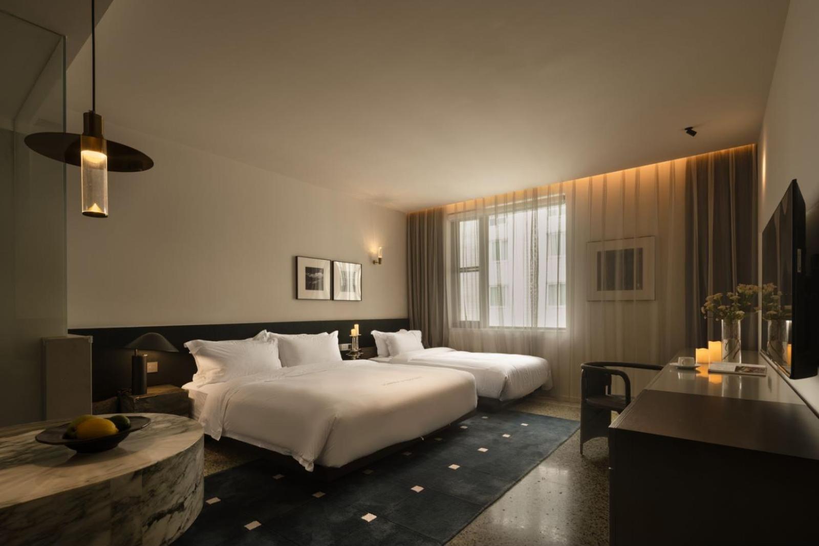 Wezo Hotel Kuanzhai Alley Chengdu-Breakfast Till 12Noon-Lv City Guide Recommended Hotel Zewnętrze zdjęcie
